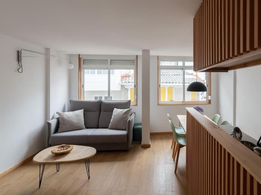 Ferreiros - Wood Design Apartments Puentedeume Exterior photo